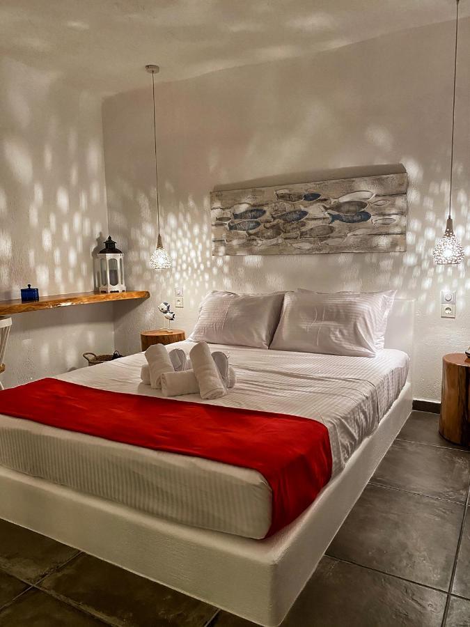 Milos Gem Suites Inn Páhena Kültér fotó