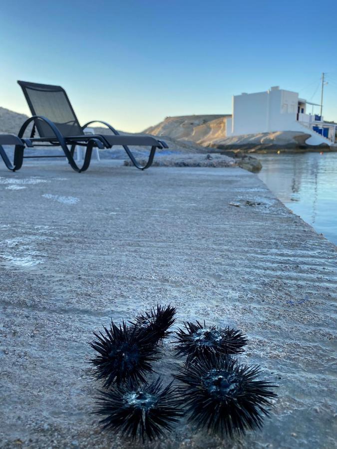 Milos Gem Suites Inn Páhena Kültér fotó